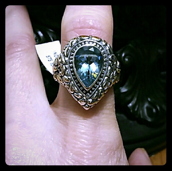 💃BLUE TOPAZ STERLING & GOLD RING - Picture 2 of 8